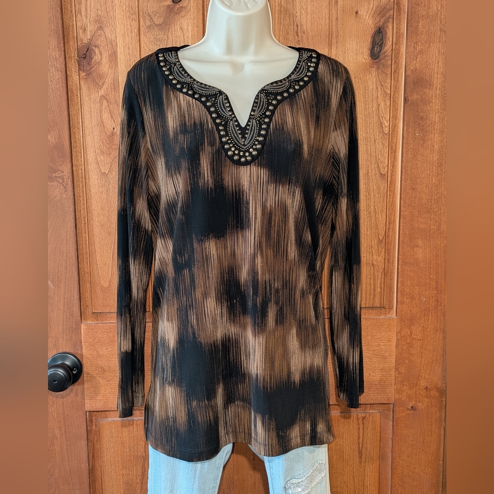 Dana Buchman Black and Brown Beaded Patterned Top